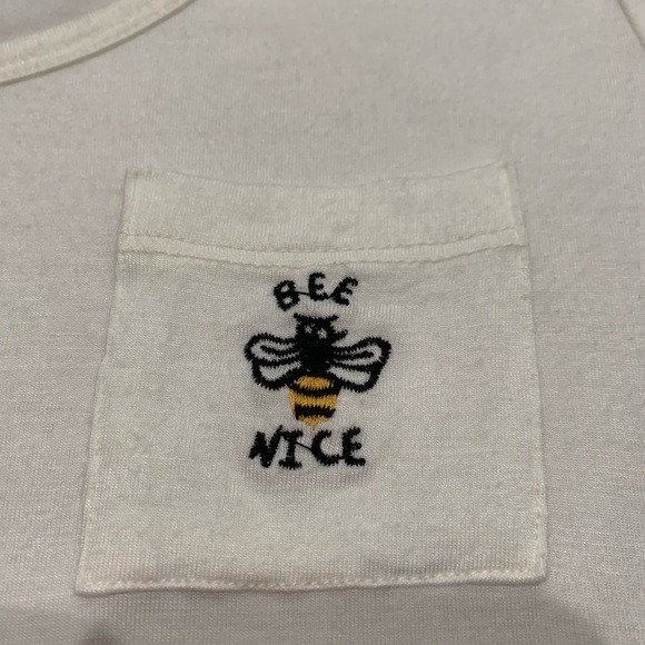 Forever 21 Bee Nice White/ Cream Scoop Neck Shirt - Picture 3 of 4